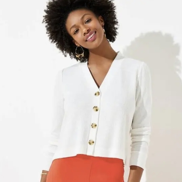 LOFT Sweaters - LOFT LARGE Button Lightweight cream CARDIGAN sz LARGE